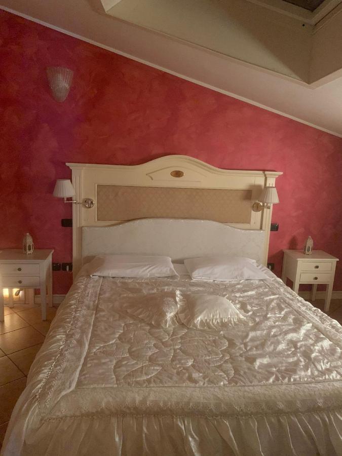 Hotel Due Colonne San Bonifacio Buitenkant foto