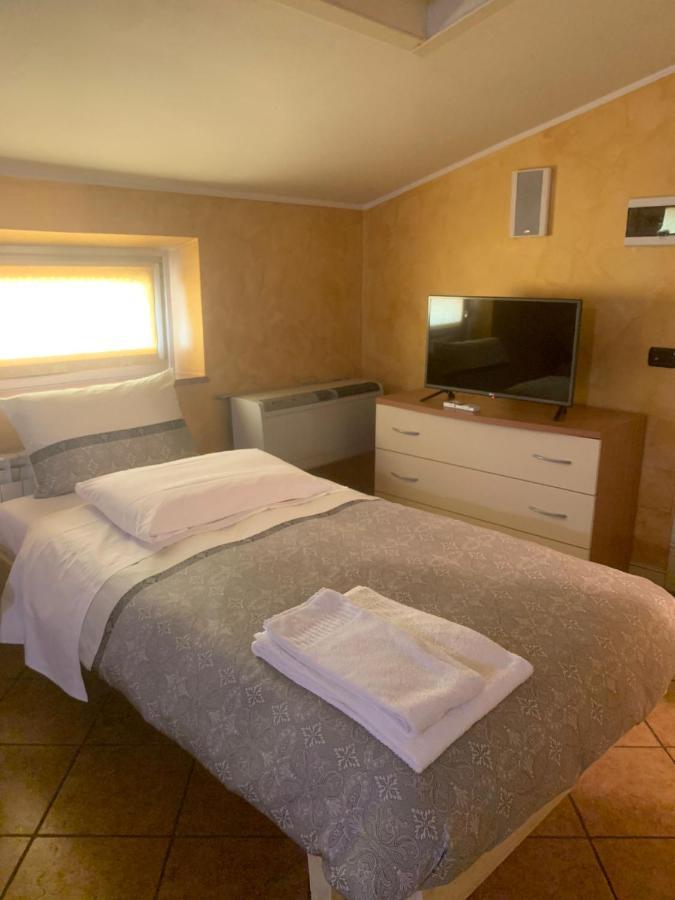 Hotel Due Colonne San Bonifacio Buitenkant foto