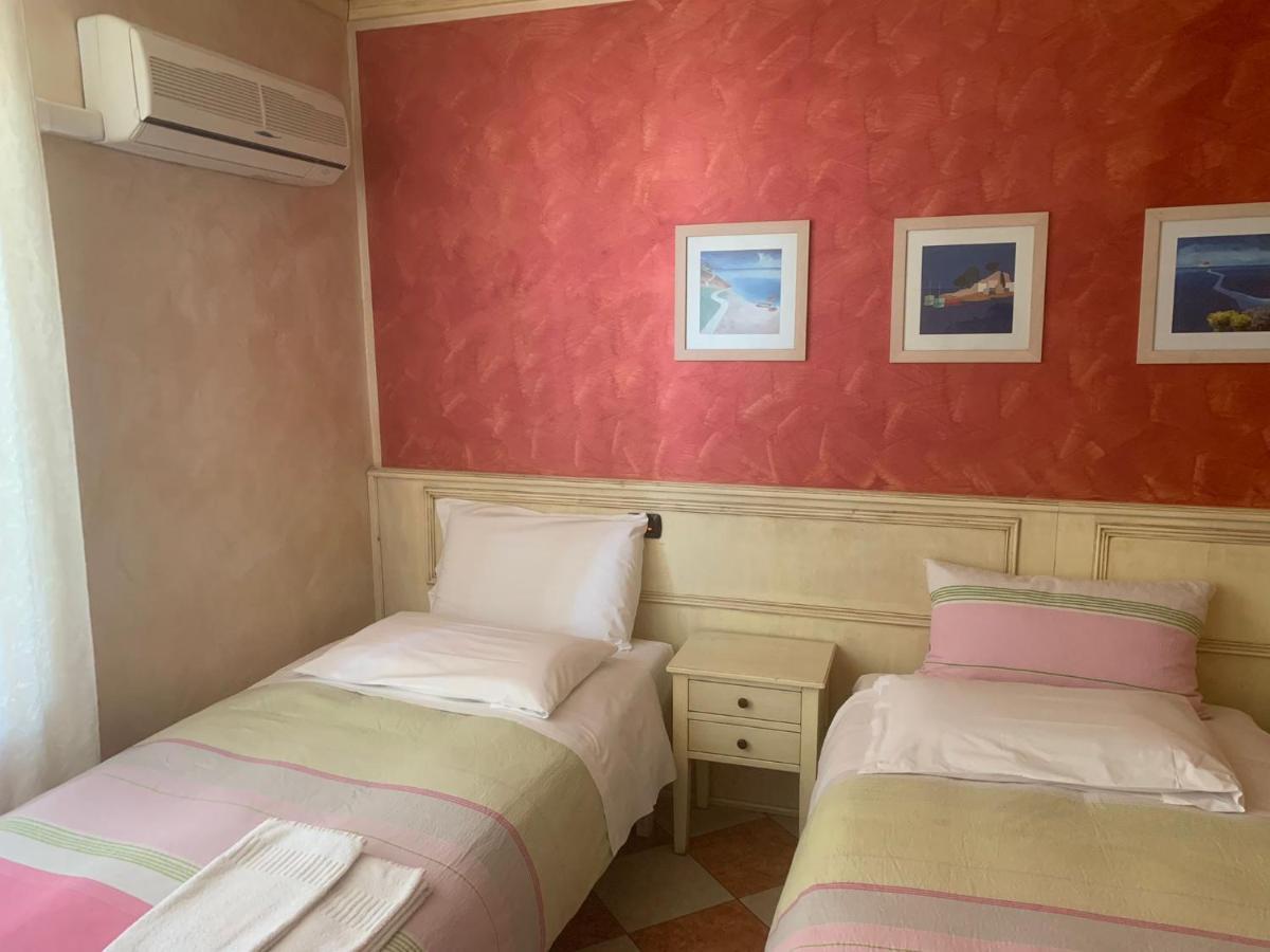Hotel Due Colonne San Bonifacio Buitenkant foto