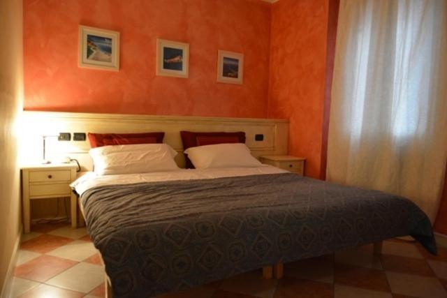 Hotel Due Colonne San Bonifacio Kamer foto
